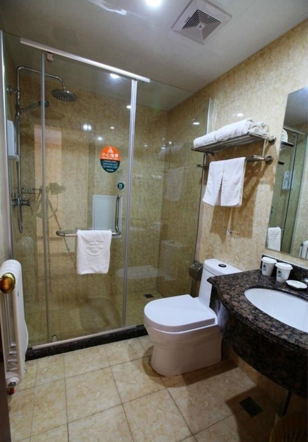 Hotel Greentree Jiuting Street Express